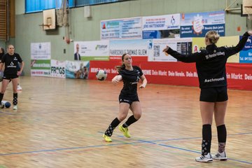 Bild 197 - wBJ SV Henstedt Ulzburg - HSG Holstein Kiel/Kronshagen : Ergebnis: 30:28